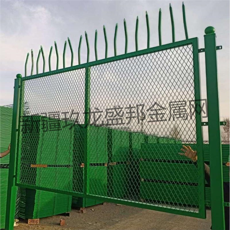 双河浸塑护栏网